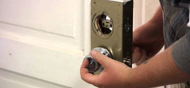 Home Lock Change in Orland